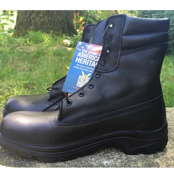 thorogood insulated waterproof boots